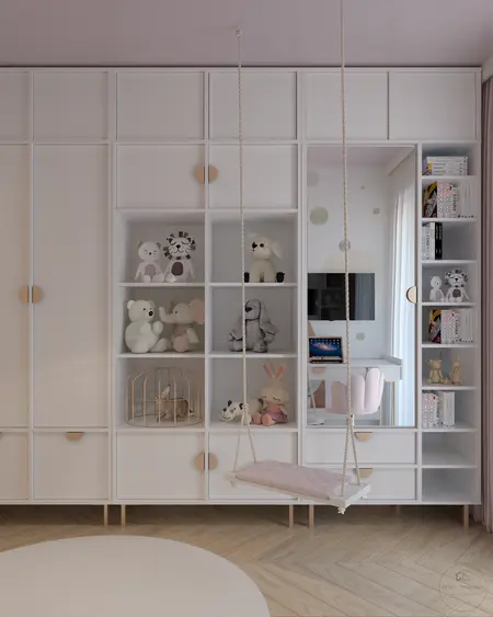 Pokój dziecięcy z białymi meblami, huśtawką i pluszakami, styl glamour, nowoczesny.