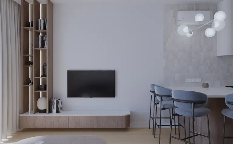 Nowoczesny salon z drewnianą półką i szarymi krzesłami przy stole.