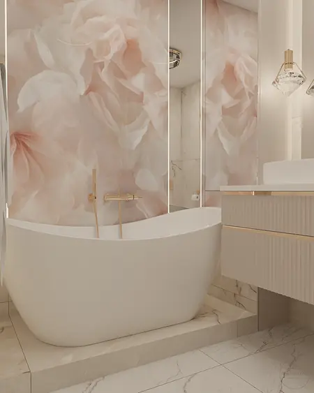 Nowoczesna łazienka z wanną, złotymi detalami i kwiatowym tłem w stylu glamour.