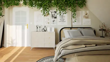 Wnętrze sypialni boho z roślinami, jasnym łóżkiem i dekoracjami.