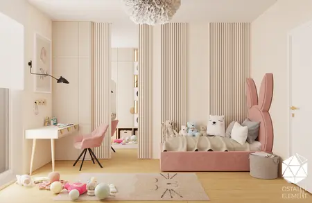 Pokój dziecięcy w stylu minimalistycznym, z różowym łóżkiem i biurkiem, z elementami soft minimalizmu.