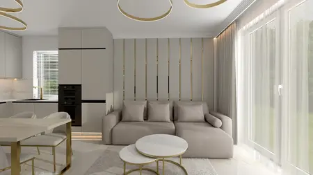 Nowoczesny salon z beżową sofą, złotymi detalami na ścianie i marmurowymi stolikami kawowymi. Jasne wnętrze o minimalistycznym wystroju, z dużymi oknami i złotym oświetleniem.