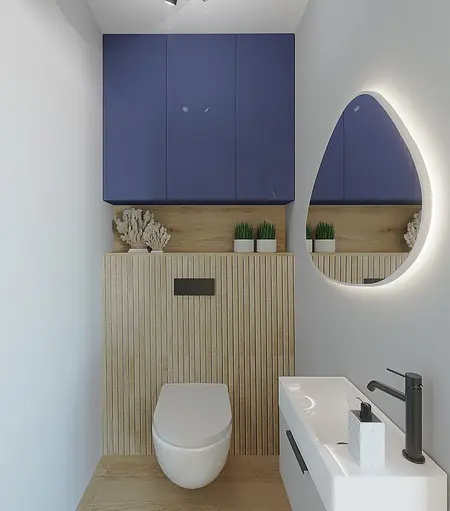 Nowoczesna łazienka w stylu dopamine decor z niebieskimi meblami i drewnianymi detalami.