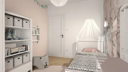 Pokój dziecięcy z białym łóżkiem, różowym wystrojem i eklektycznymi detalami.